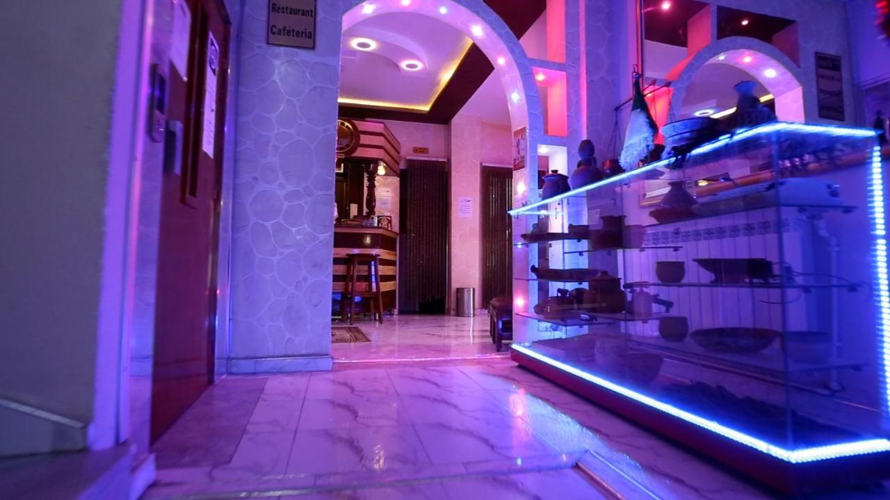 Hotel Brahimi Batna Exteriör bild